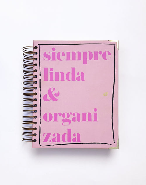 Agenda rosa sin fechas Guapa y Organizada con tapa dura y detalles dorados